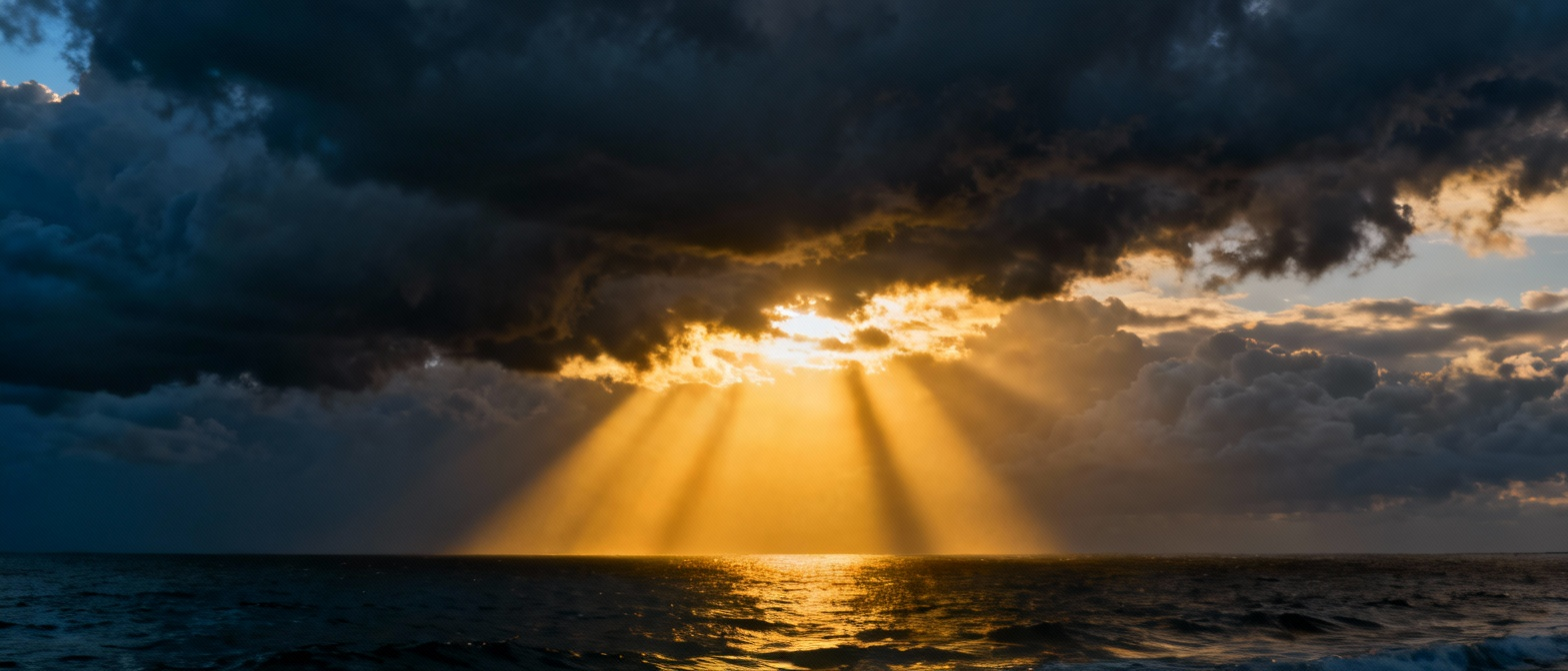 乌云遮不住太阳的象征画面